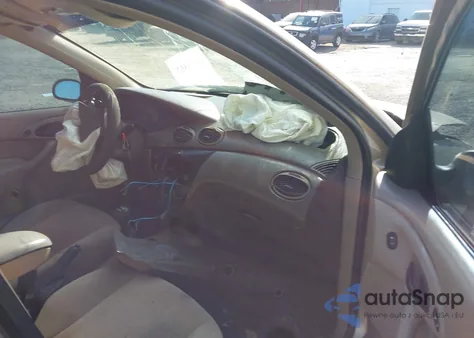 2000 Ford Focus Se z USA, uszkodzony, nr VIN 1FAFP3435YW292500